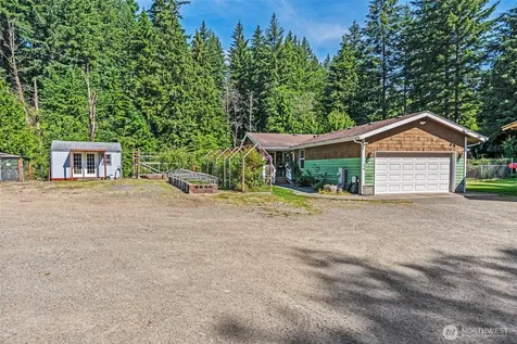 136 Longhorn Road Amboy WA 98601