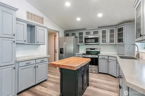 136 Longhorn Road Amboy WA 98601