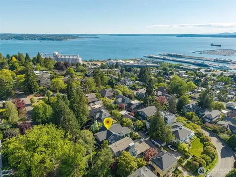 1625 7th Avenue W Seattle WA 98119