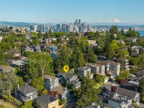 1625 7th Avenue W Seattle WA 98119