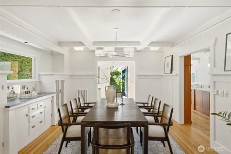 1625 7th Avenue W Seattle WA 98119