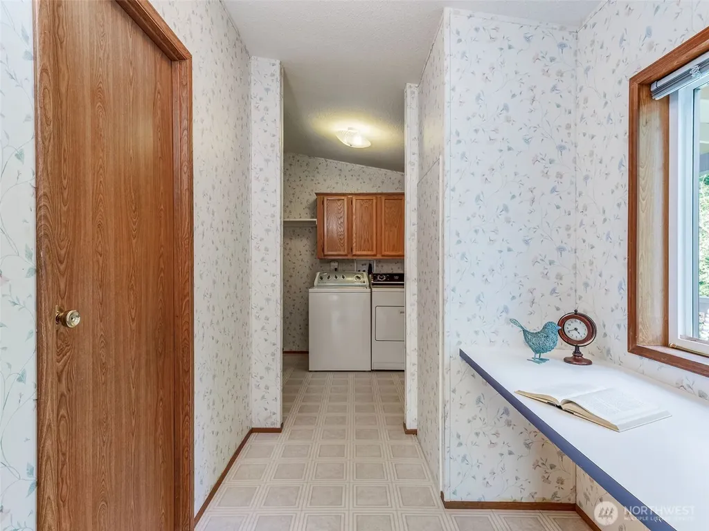 6898 Capricorn Lane NE Bremerton WA 98311
