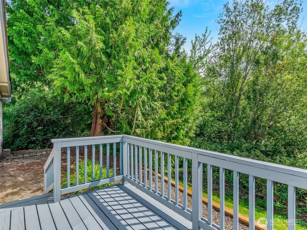 6898 Capricorn Lane NE Bremerton WA 98311
