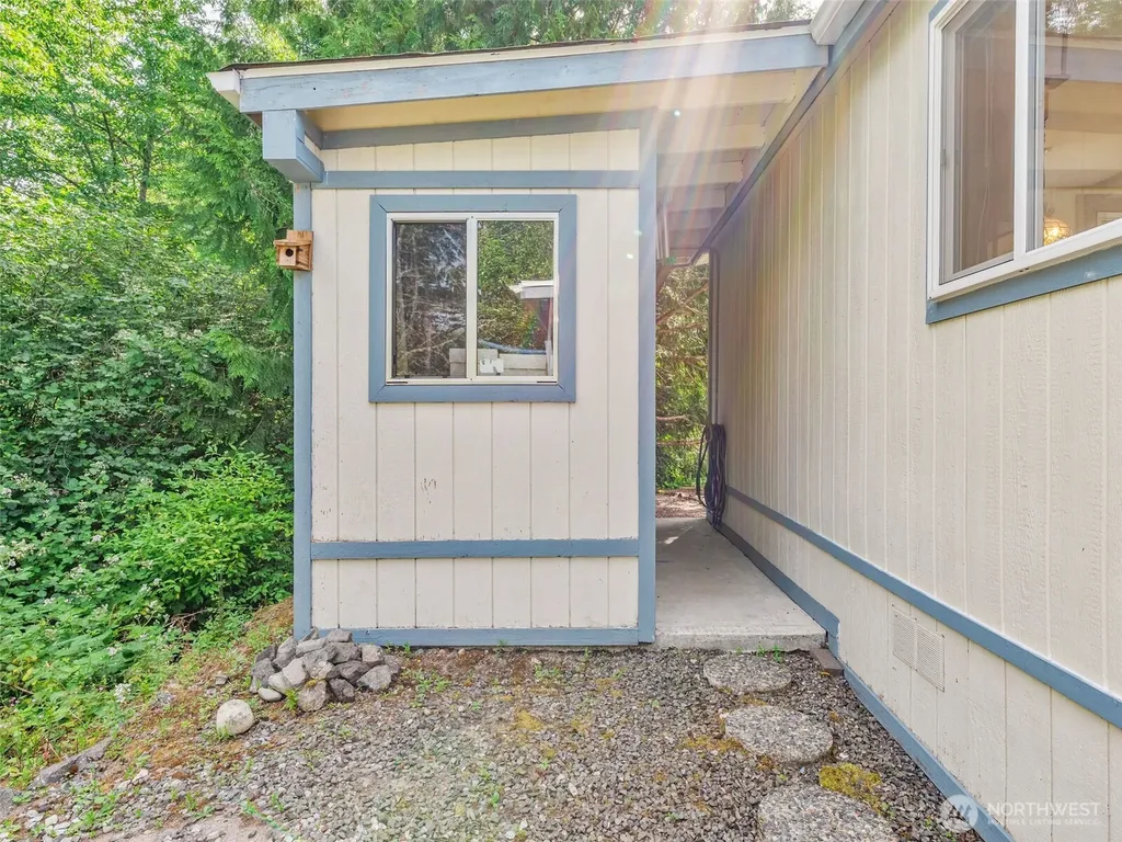6898 Capricorn Lane NE Bremerton WA 98311