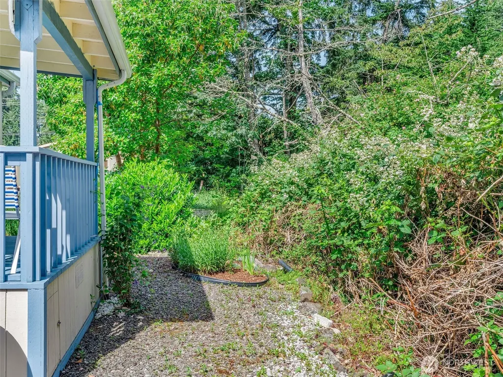 6898 Capricorn Lane NE Bremerton WA 98311