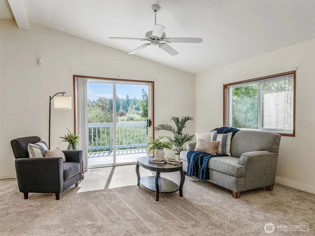 6898 Capricorn Lane NE Bremerton WA 98311