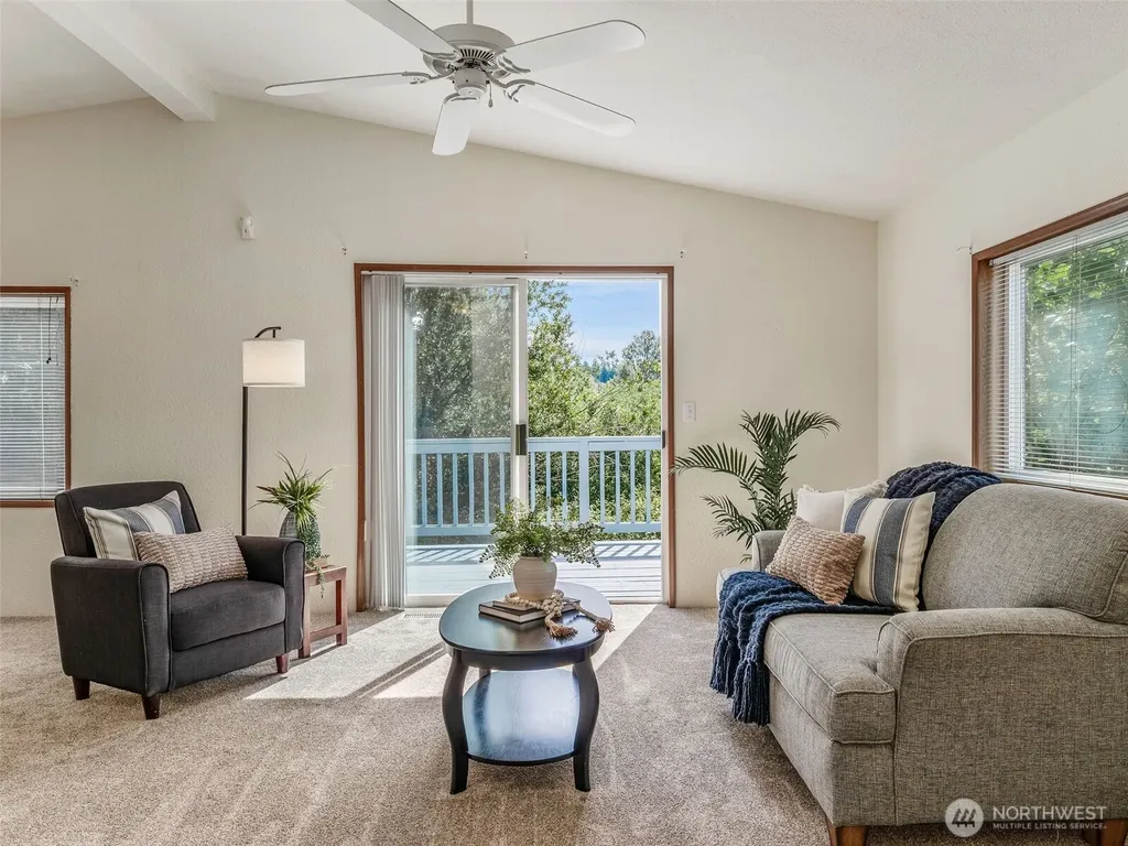 6898 Capricorn Lane NE Bremerton WA 98311