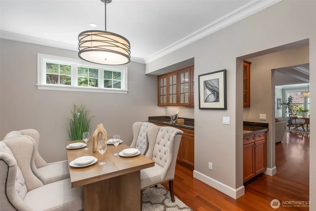 605 11th Avenue Kirkland WA 98033
