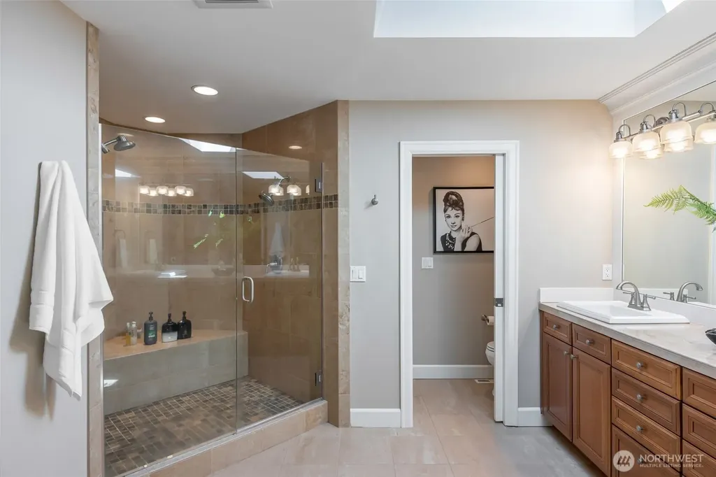 605 11th Avenue Kirkland WA 98033