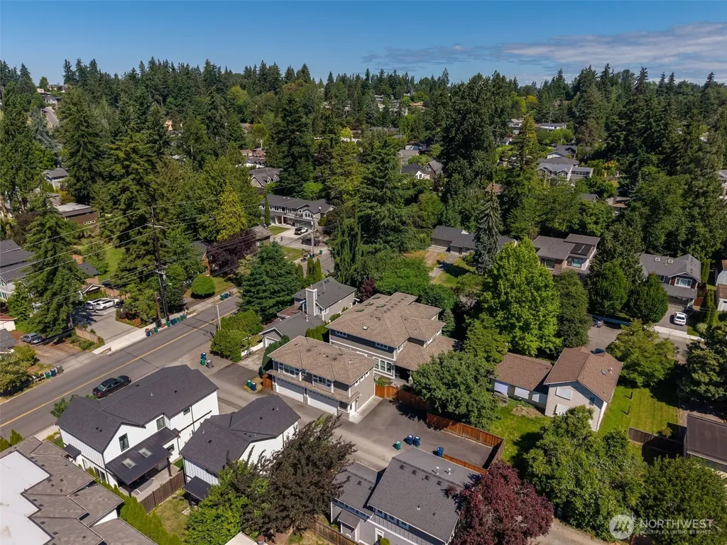 605 11th Avenue Kirkland WA 98033