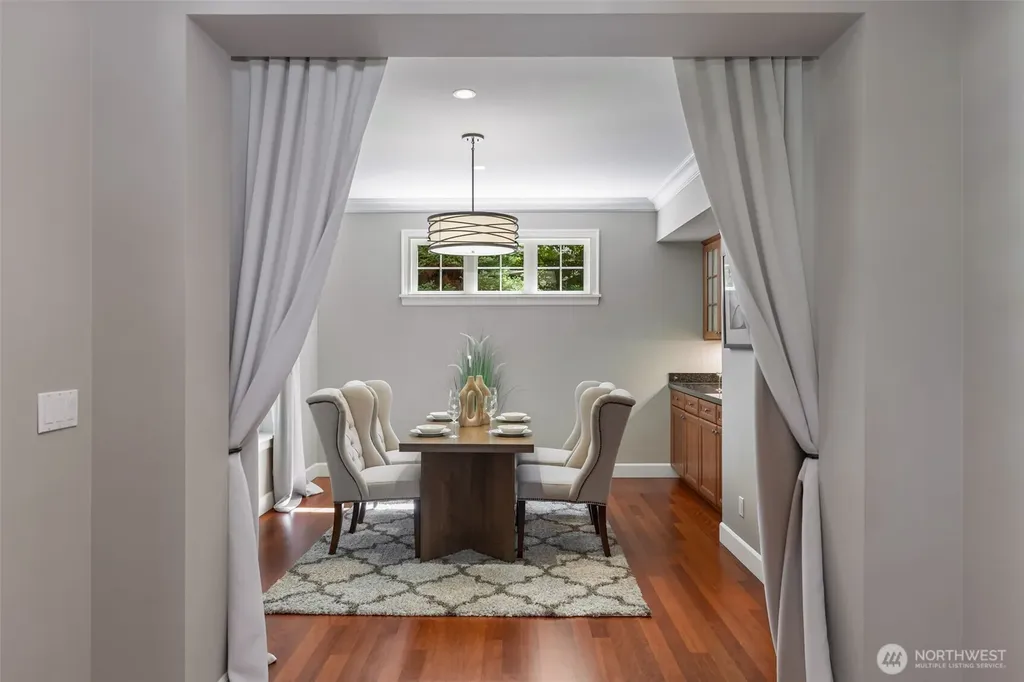 605 11th Avenue Kirkland WA 98033