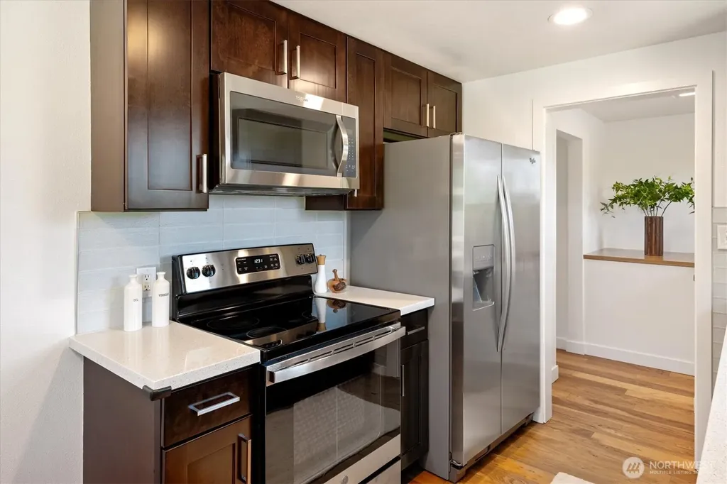 2315 S Bateman Street Seattle WA 98108
