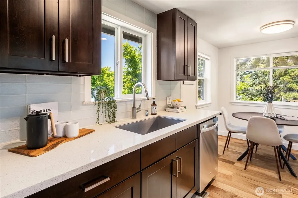 2315 S Bateman Street Seattle WA 98108