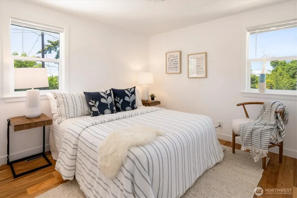 2315 S Bateman Street Seattle WA 98108