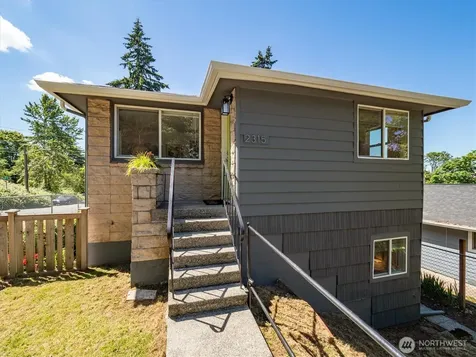 2315 S Bateman Street Seattle WA 98108