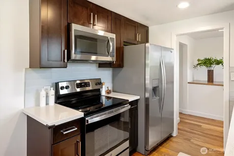 2315 S Bateman Street Seattle WA 98108