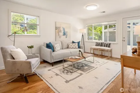 2315 S Bateman Street Seattle WA 98108