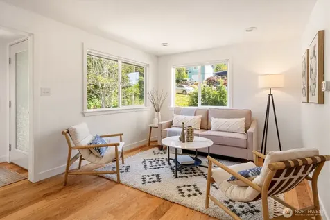 2315 S Bateman Street Seattle WA 98108