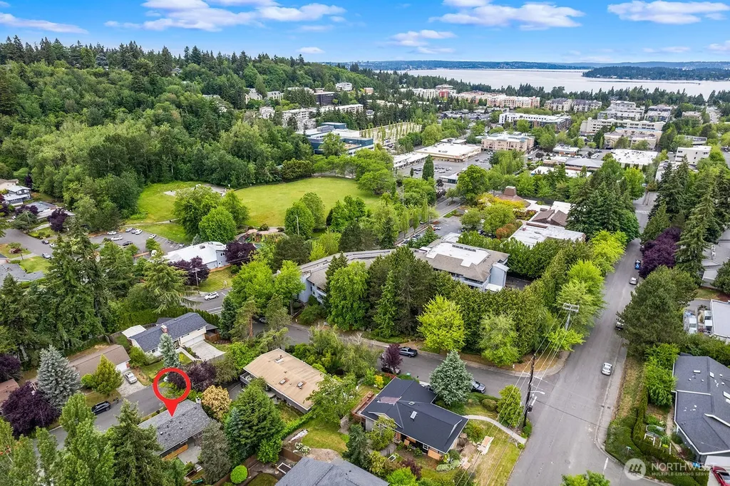 3412 79th Avenue SE Seattle WA 98040