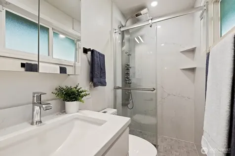3412 79th Avenue SE Seattle WA 98040