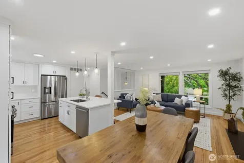3412 79th Avenue SE Seattle WA 98040
