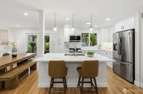 3412 79th Avenue SE Seattle WA 98040
