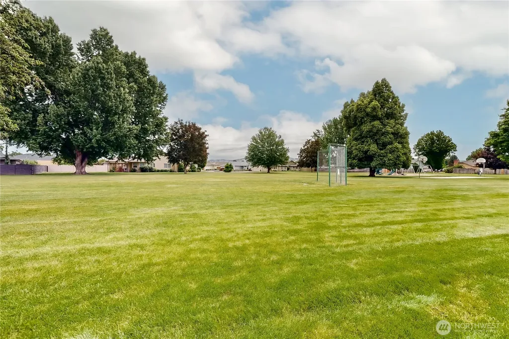 2287 Granite Drive Walla Walla WA 99362