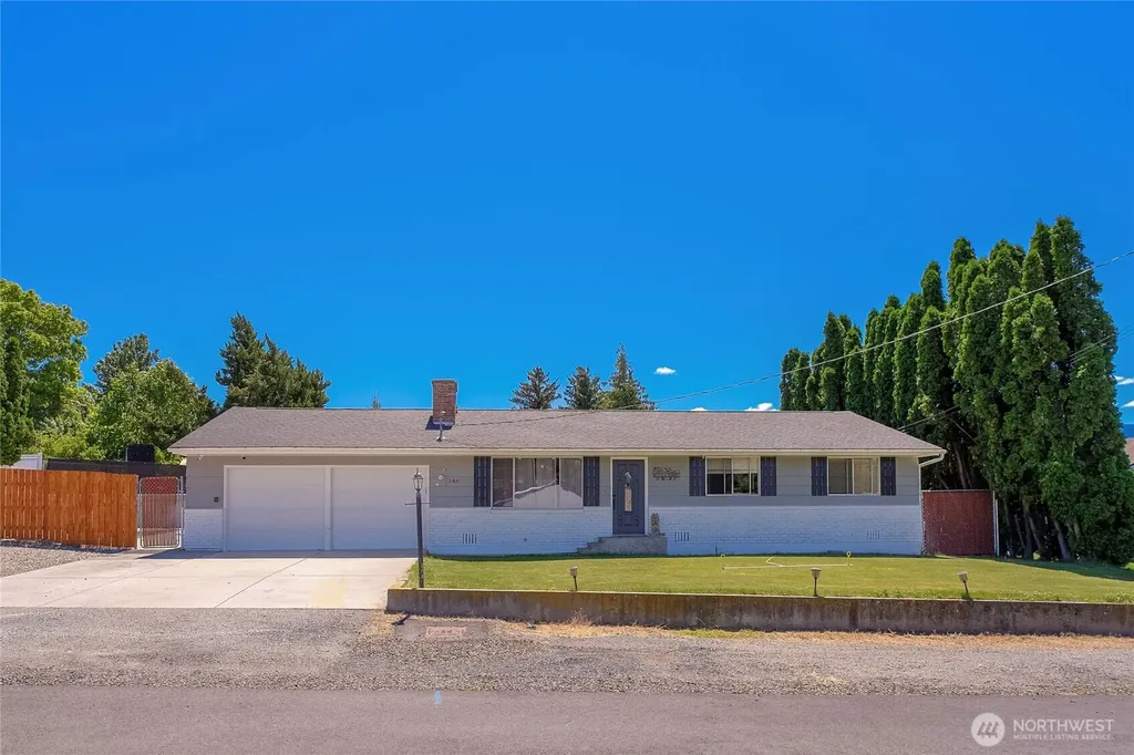 546 Rolfs Court East Wenatchee WA 98802