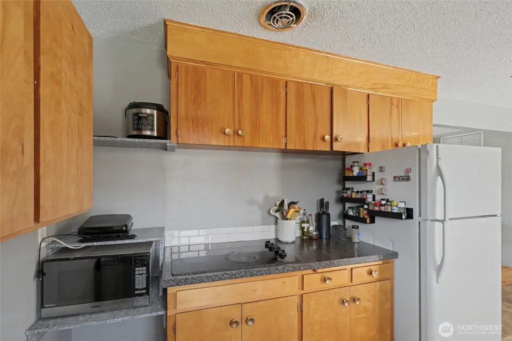 546 Rolfs Court East Wenatchee WA 98802