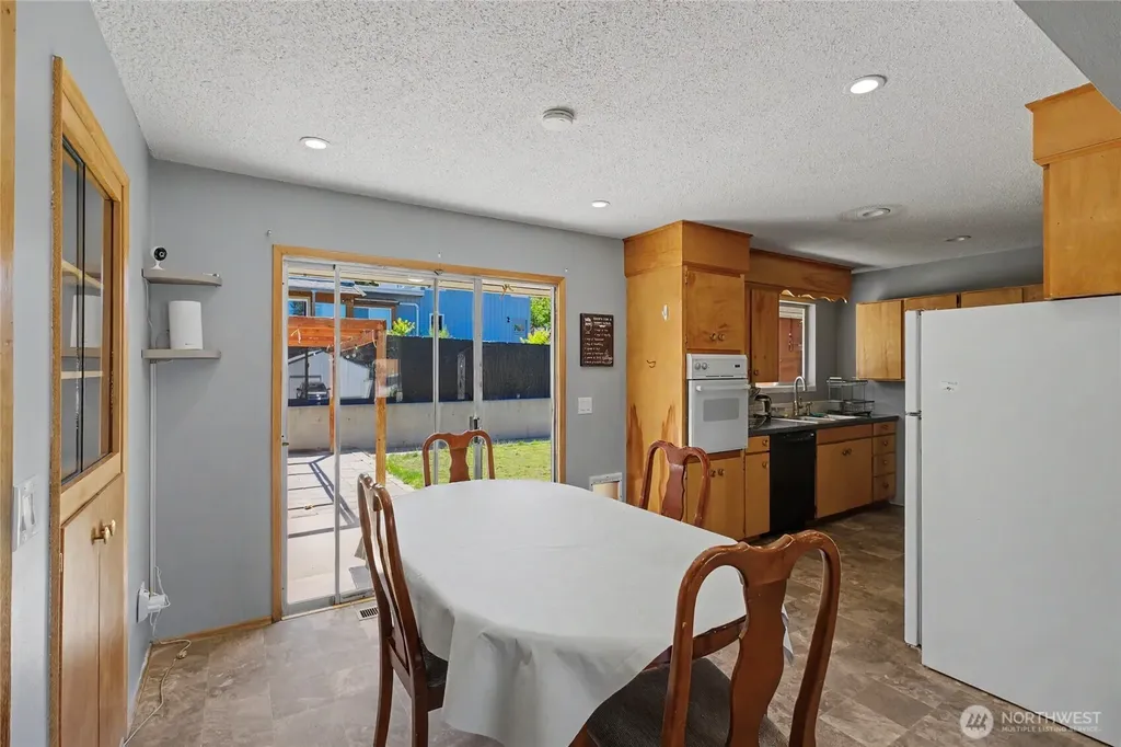 546 Rolfs Court East Wenatchee WA 98802