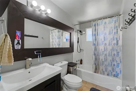 546 Rolfs Court East Wenatchee WA 98802