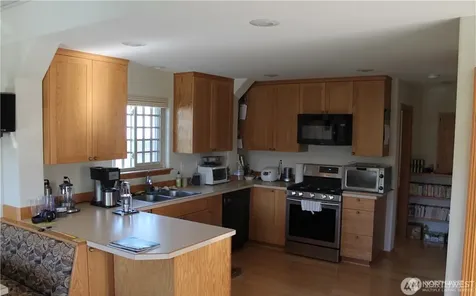 27 Orchard Loop N Tonasket WA 98855