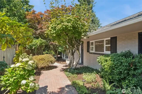 804 84th Avenue NE Medina WA 98039