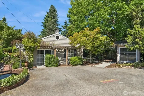 804 84th Avenue NE Medina WA 98039