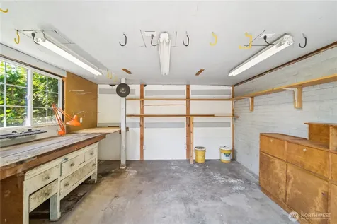 804 84th Avenue NE Medina WA 98039
