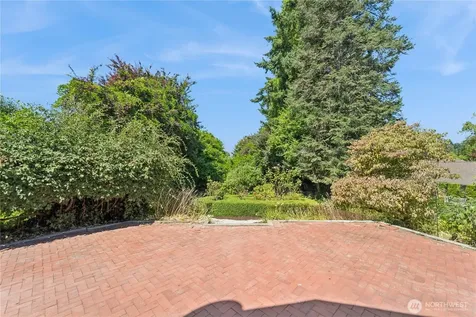 804 84th Avenue NE Medina WA 98039