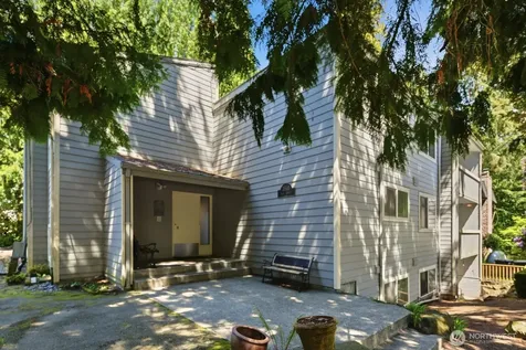 3510 W Elmore Street Seattle WA 98199