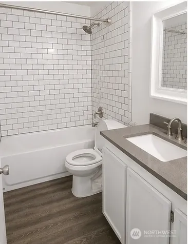 3510 W Elmore Street Seattle WA 98199