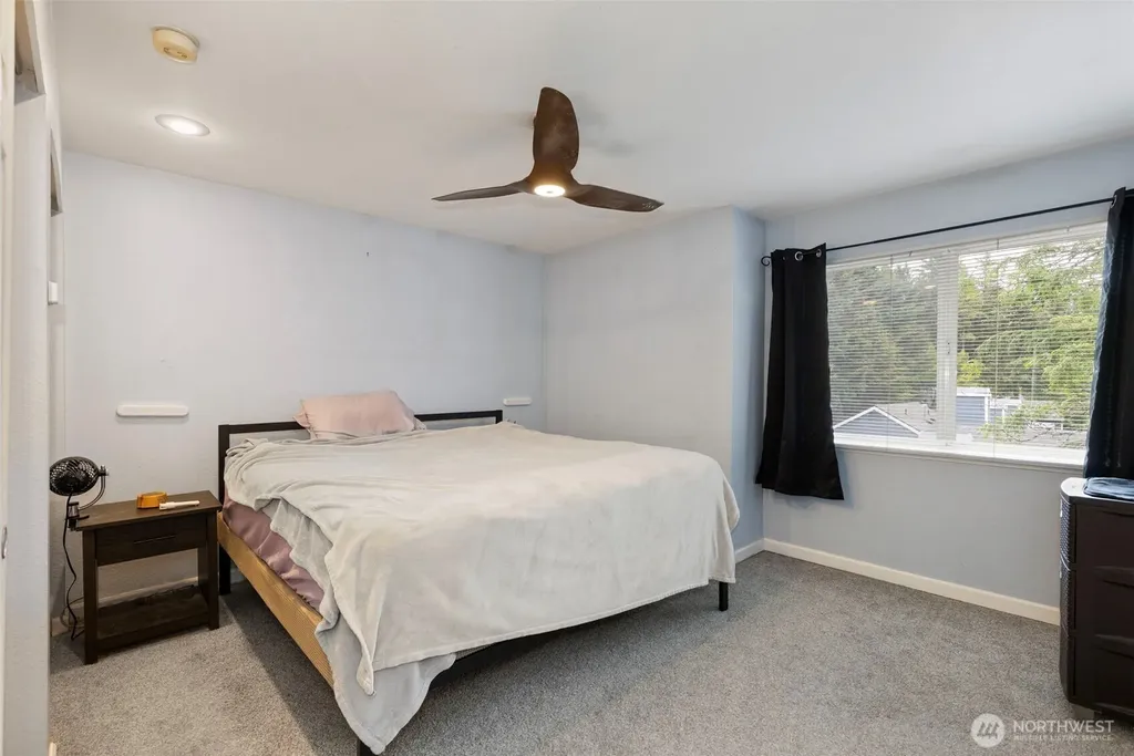 1307 NW Slate Lane Silverdale WA 98383