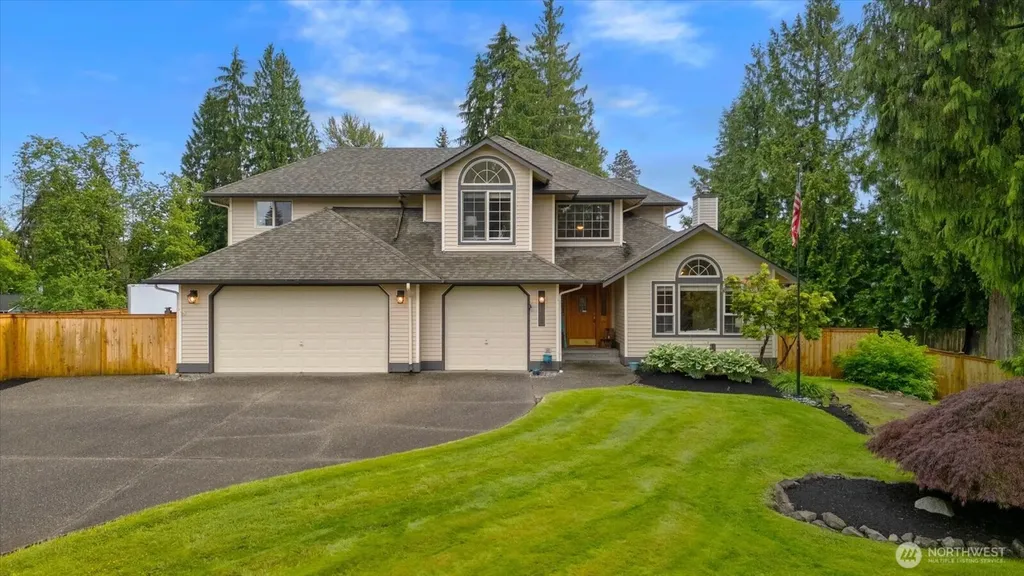 11512 18th Place SE Lake Stevens WA 98258