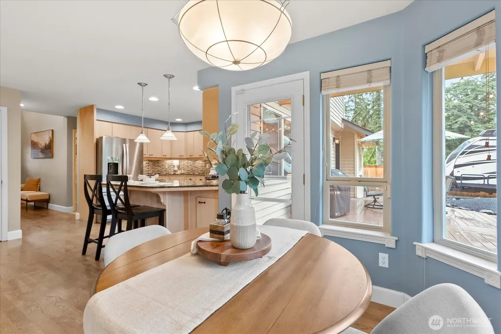 11512 18th Place SE Lake Stevens WA 98258