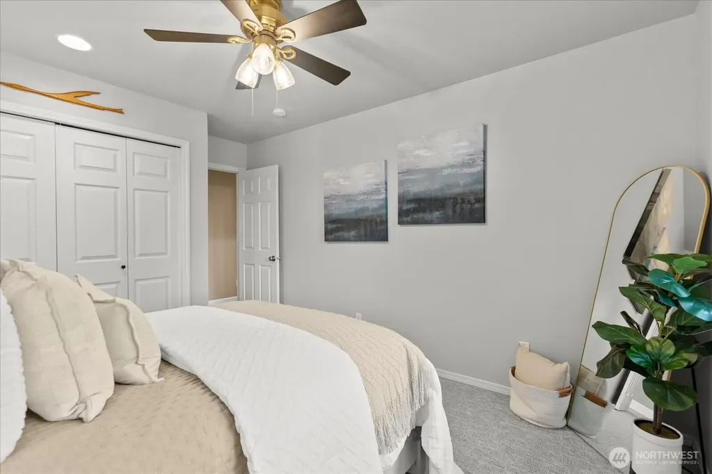 11512 18th Place SE Lake Stevens WA 98258