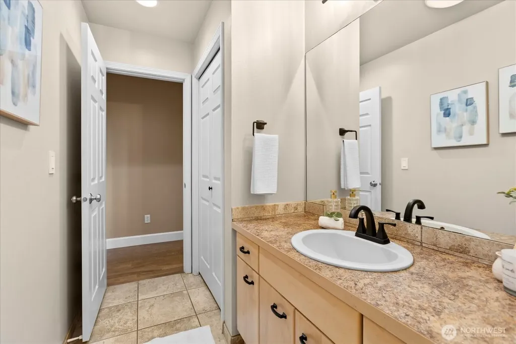 11512 18th Place SE Lake Stevens WA 98258