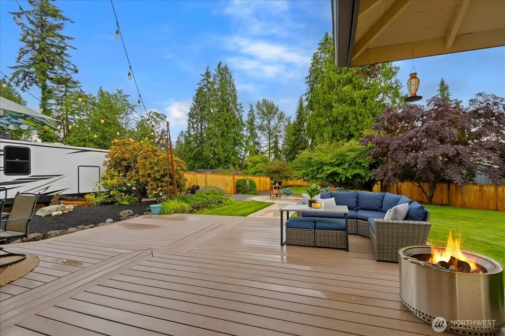 11512 18th Place SE Lake Stevens WA 98258