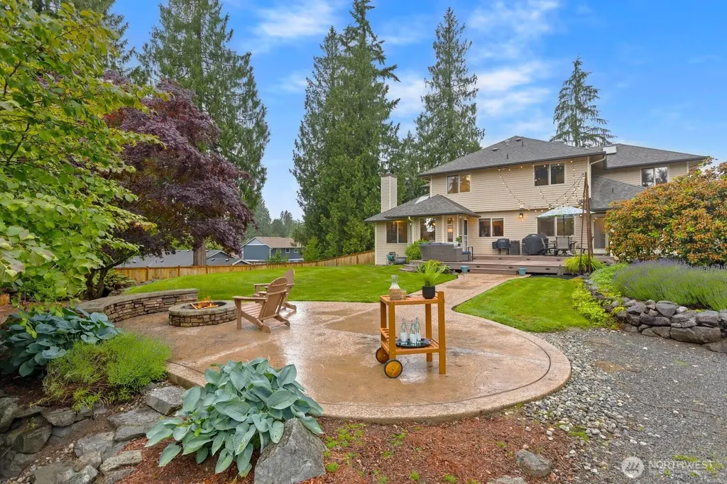 11512 18th Place SE Lake Stevens WA 98258