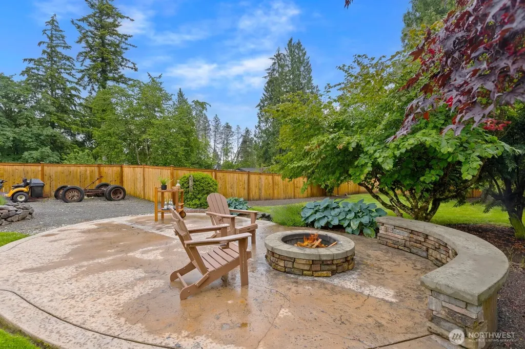 11512 18th Place SE Lake Stevens WA 98258