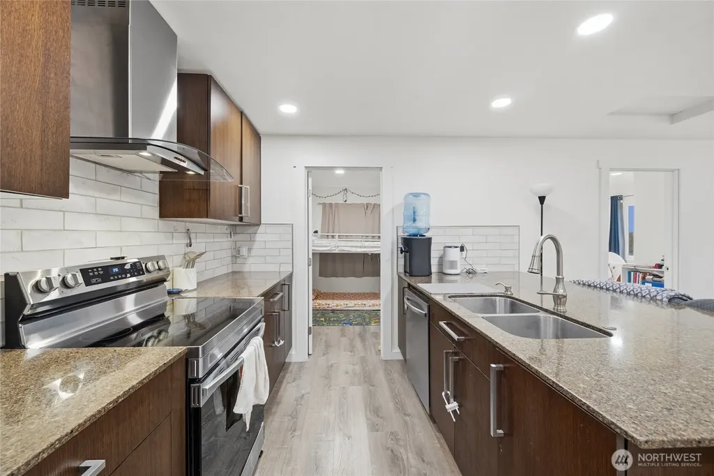 2124 Woburn Street Bellingham WA 98229