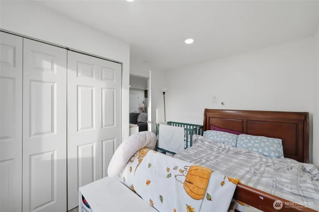 2124 Woburn Street Bellingham WA 98229