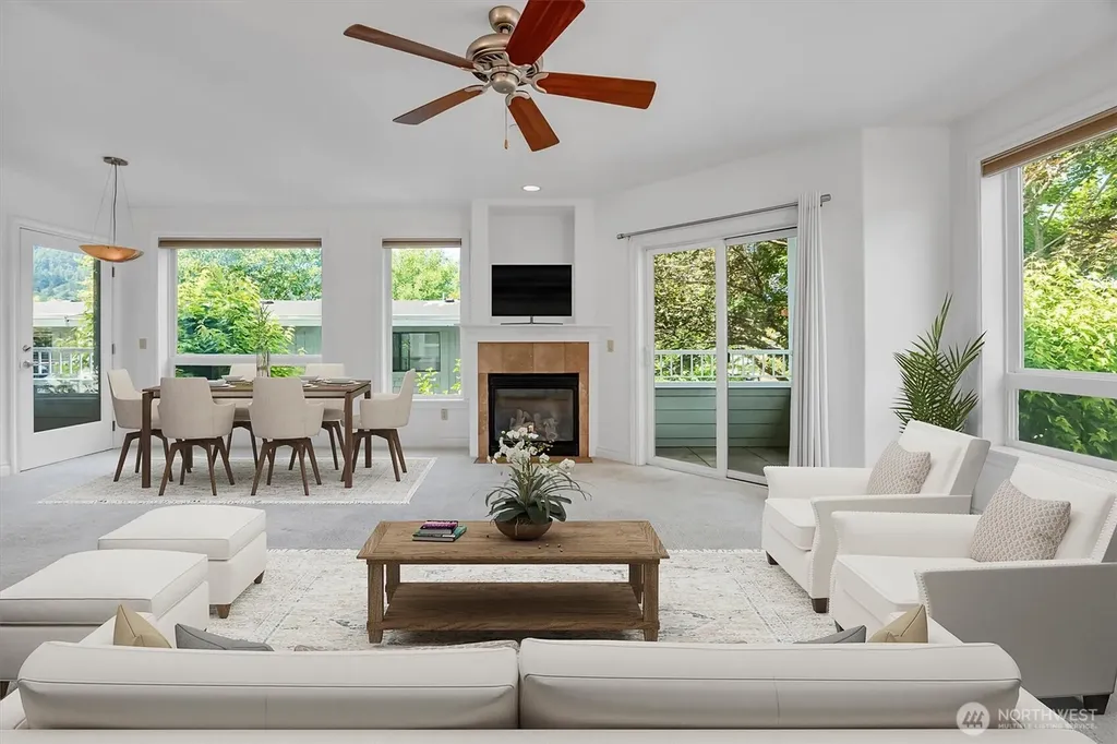 275 E Sunset Way Issaquah WA 98027