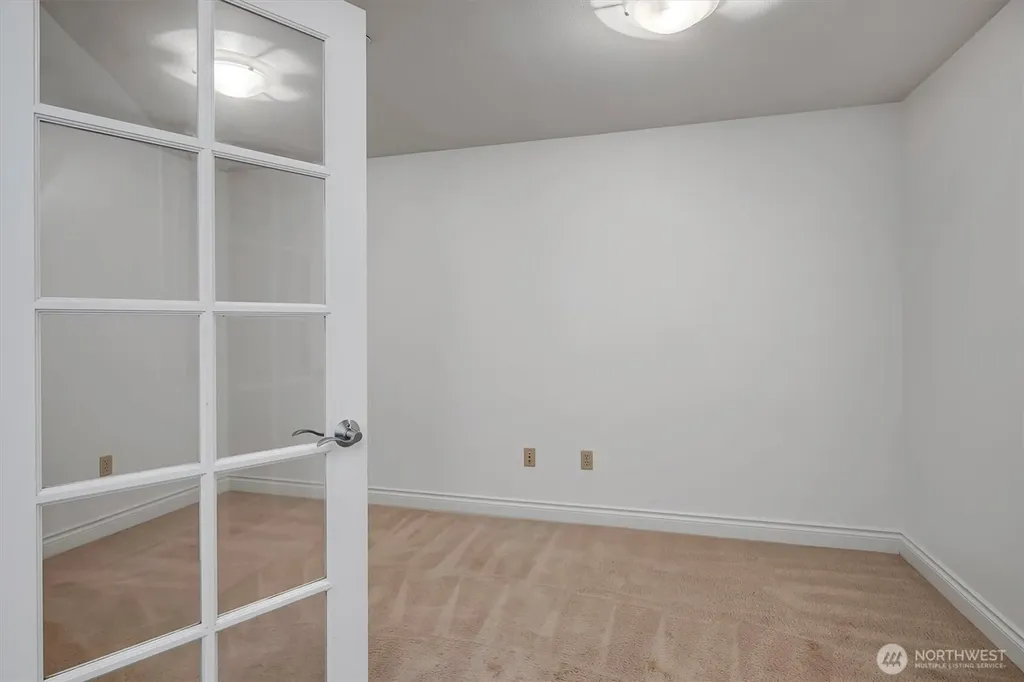 275 E Sunset Way Issaquah WA 98027